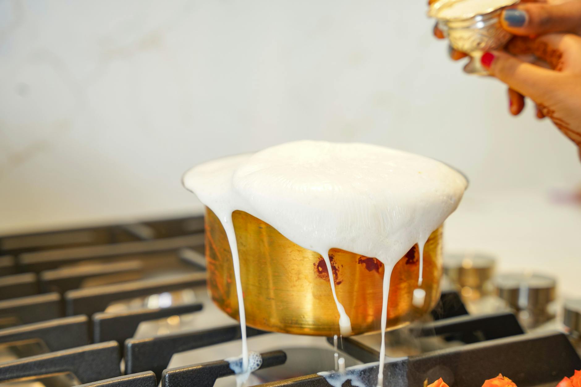EXCLUSIVE: BOILING MILK AND WORRYING ABOUT THE IRAN WAR  A NEW YEAR DAWNS IN