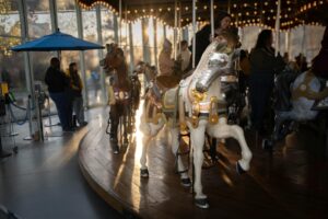 children carousel Smithsonian — Photo by DANIEL GOMEZ on Pexels
