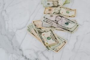 Dollar General vs Dollar Tree 2025: Which Is Actually Cheaper (We Checked 47 Items) — Photo by www.kaboompics.com on Pexels