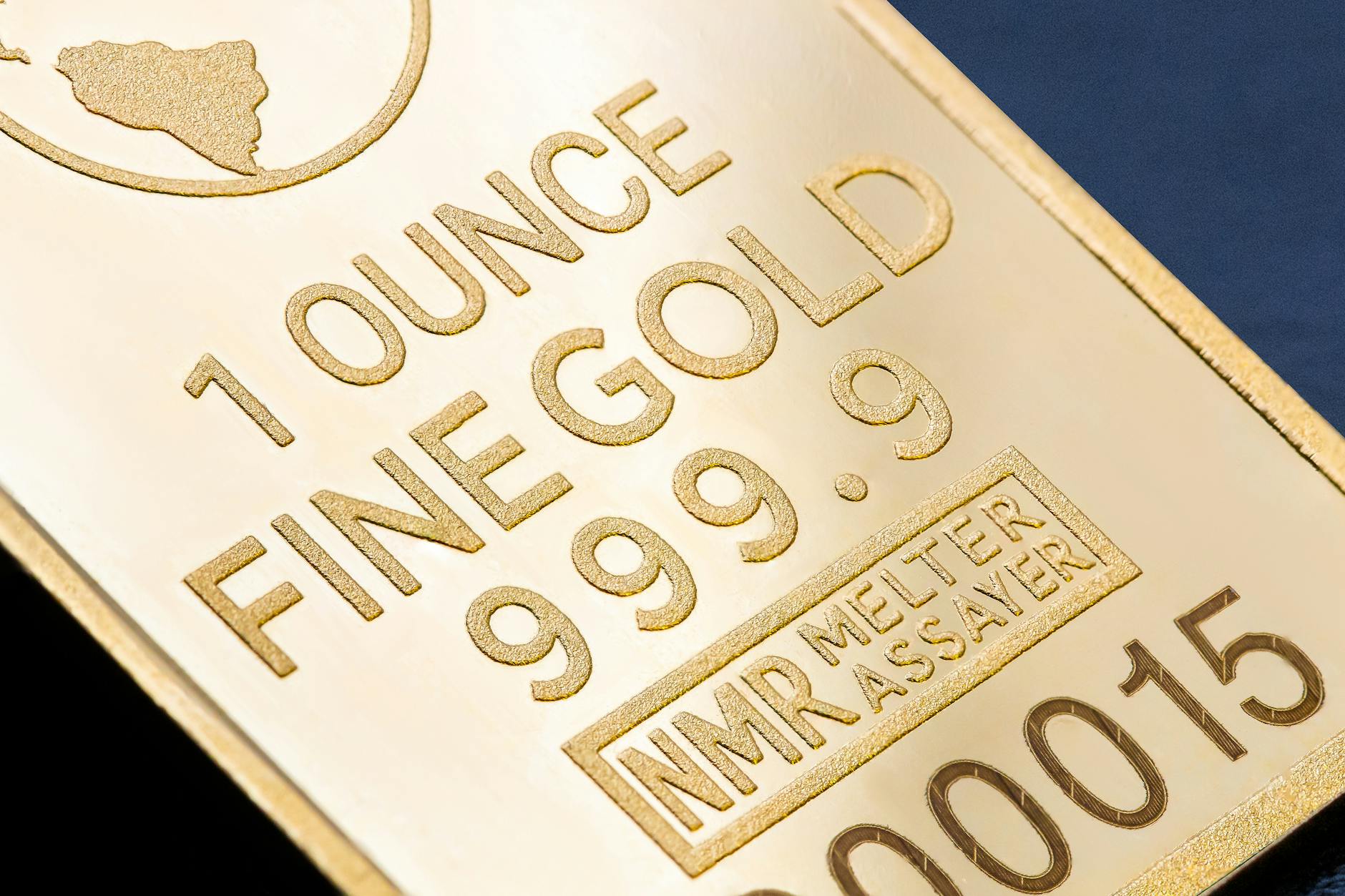 Gold Price Hits Record in 2026: Why It’s Happening and What It Means for You