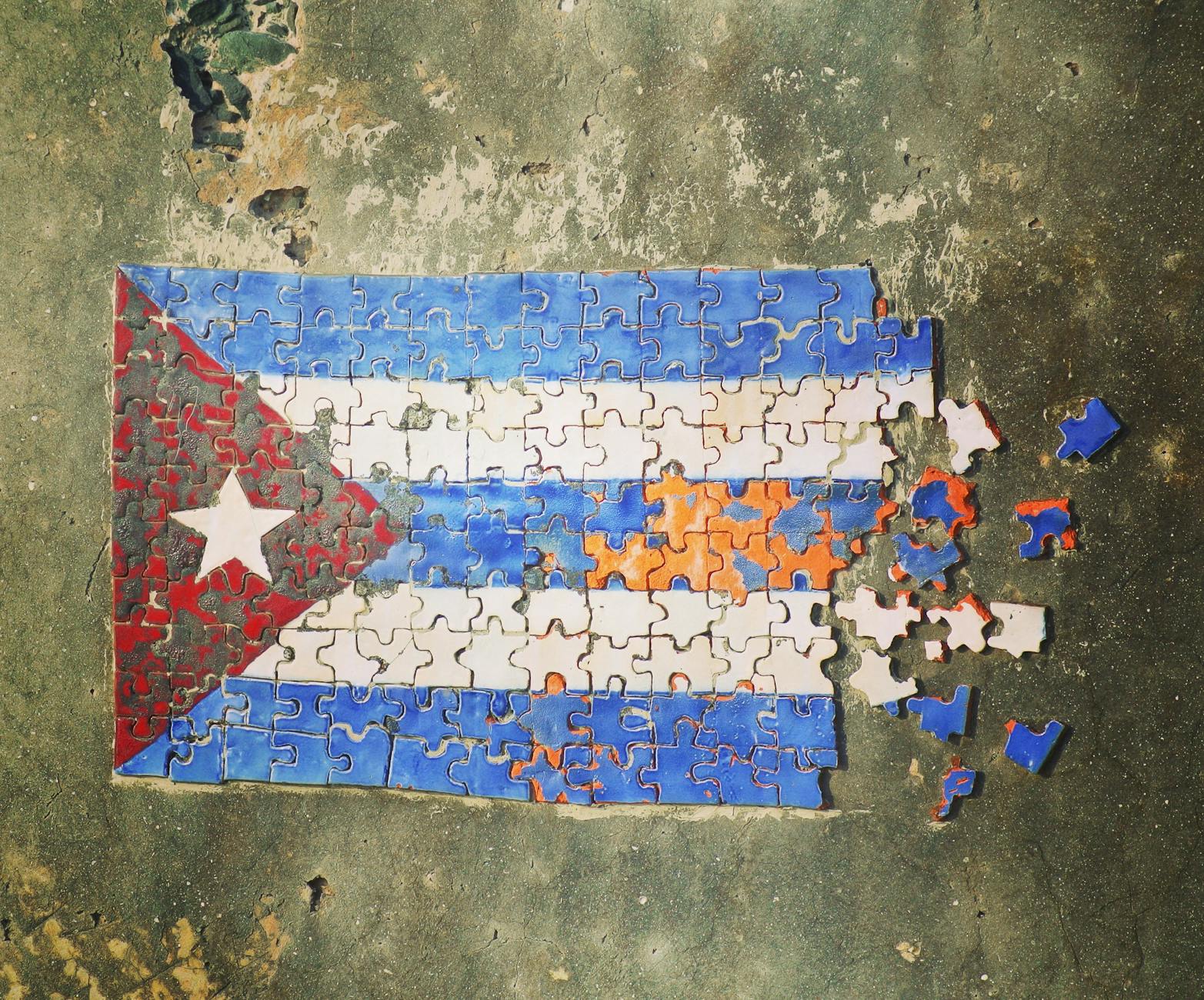 WHY MAJORITY OF CUBANS  CUBAN AMERICANS IN SOUTH FLORIDA DISAPPROVE O