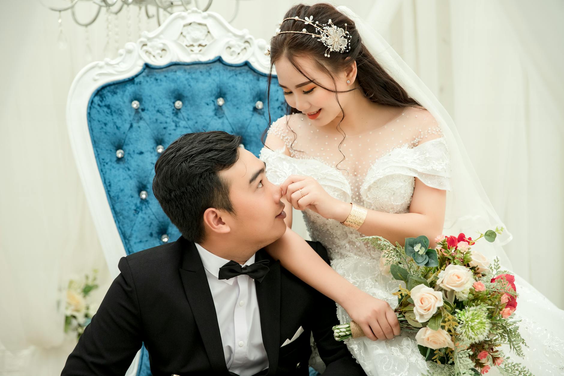 She Was Married for 12 Years and Still Felt Like No One Knew Her — Until She Found This