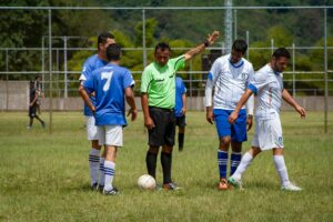 soccer players confrontation — Photo by Arturo Añez. on Pexels