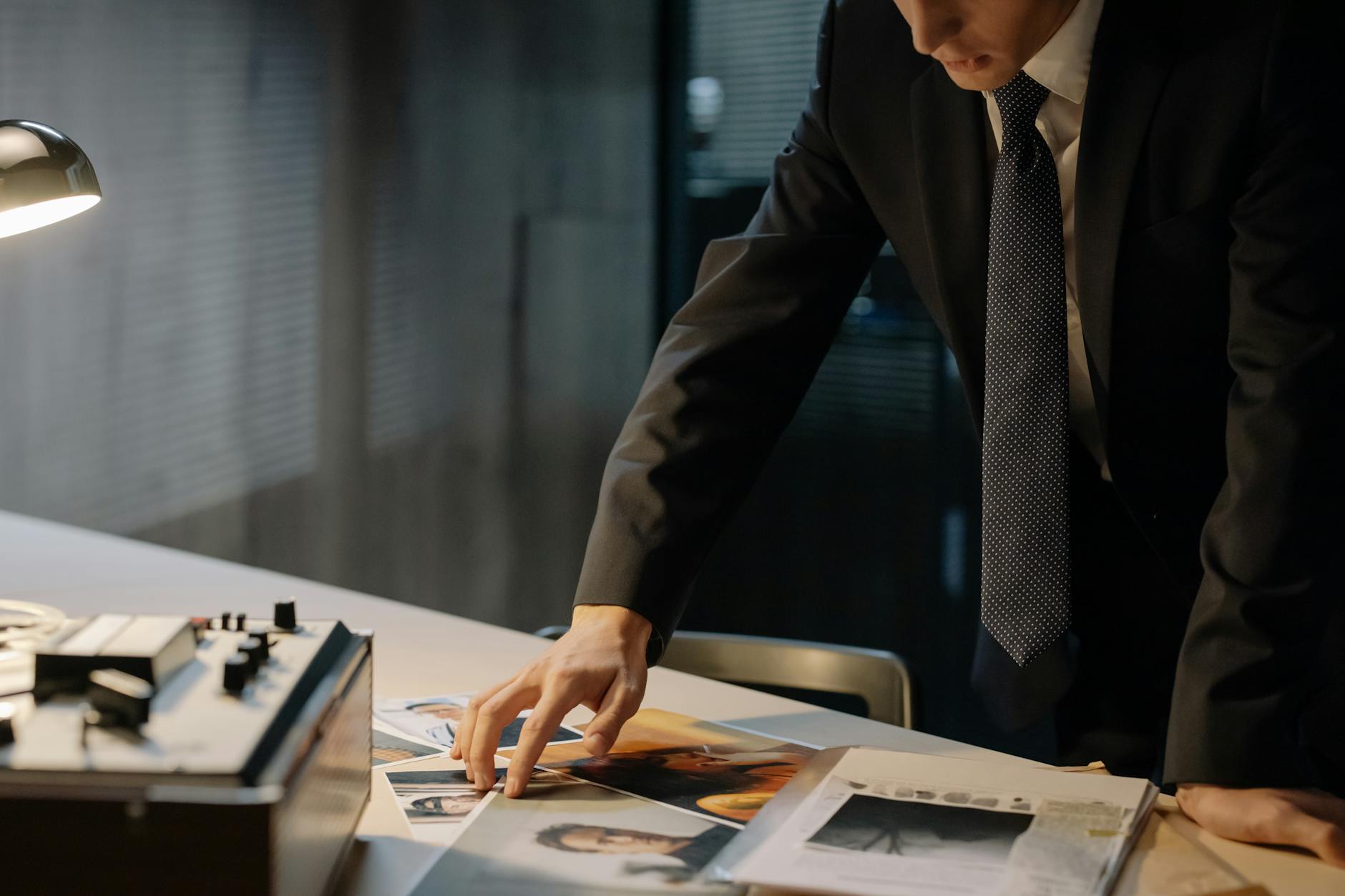 EXPLAINED: WHITE COLLAR CRIME PROSECUTION RATE ZERO PERCENT