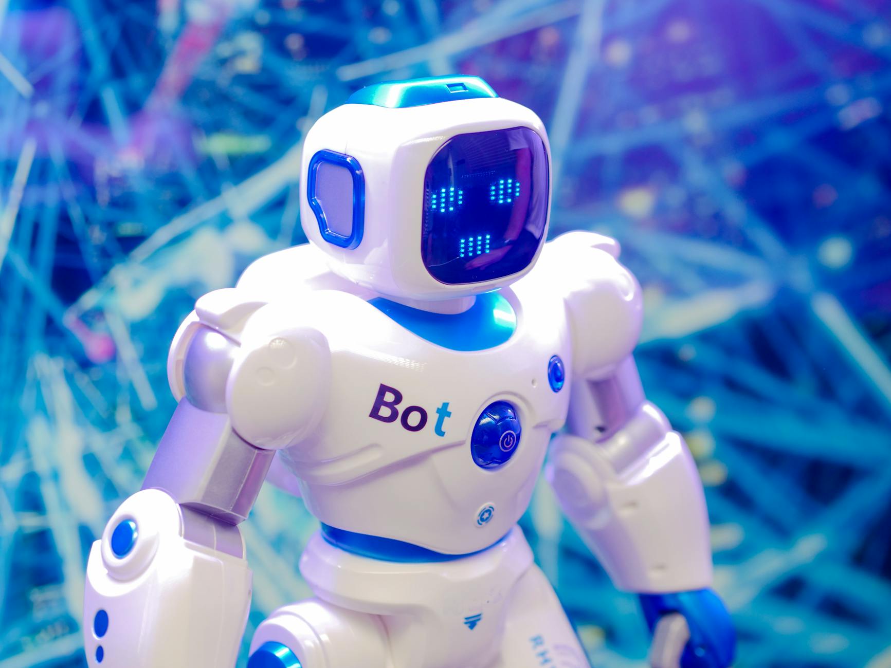 REVEALED: AI ROBOT TECH BROS DOGS RUN WILD IN BERLIN GALLERY