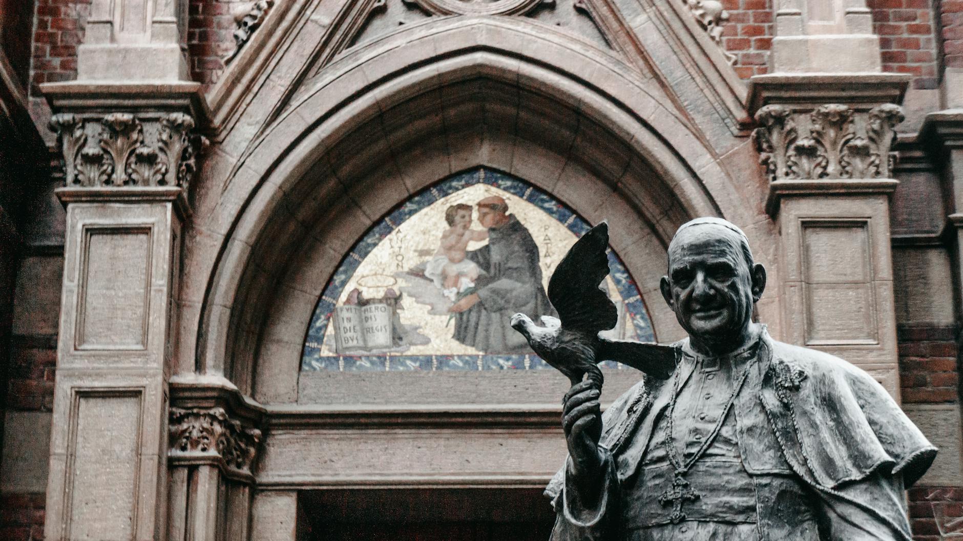 WHY POPE DECRIES RISE OF AI DIRECTED WARFARE  SAYING IT LEADS TO A SP