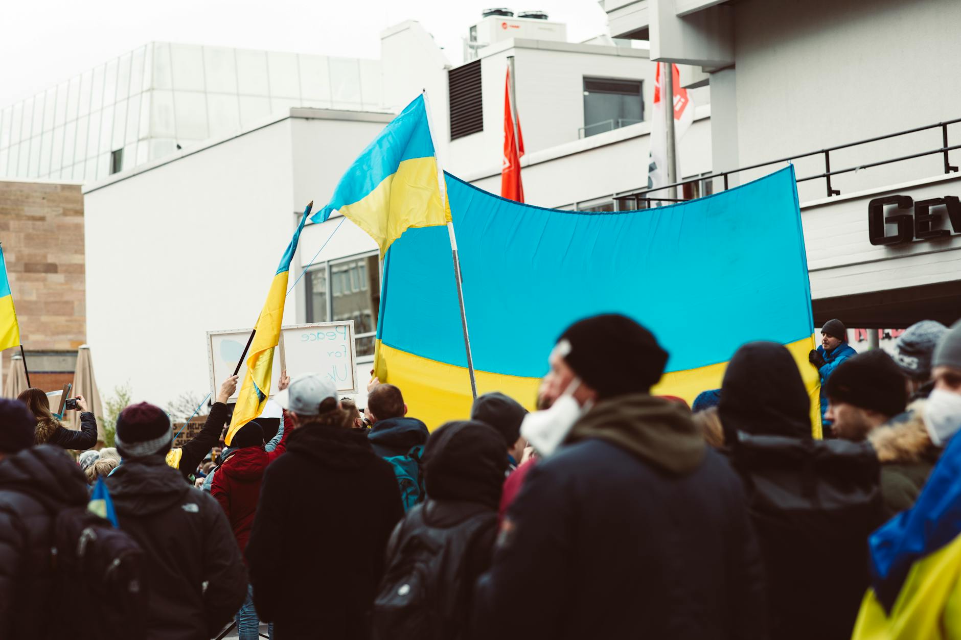 PREDICTION: UKRAINE CONDUCTS LARGE SCALE DRONE STRIKES ON RUSSIA  KILLING 4 A