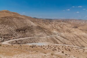 israel and iran — Photo by Duc Tinh Ngo on Pexels