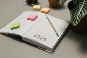 Medicare Open Enrollment 2025: The Deadlines You Cannot Miss — Photo by Matheus Bertelli on Pexels