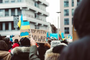 ukrainian attacks prompt — Photo by Markus Spiske on Pexels